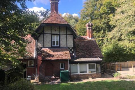 The LodgeRear.jpg