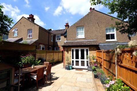 PatioExterior.JPG