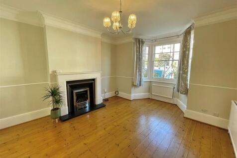 LivingRoom.jpg