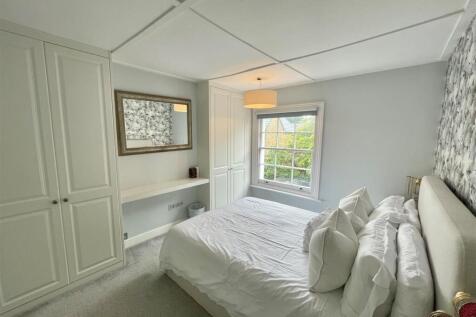 MasterBedroom_.jpg