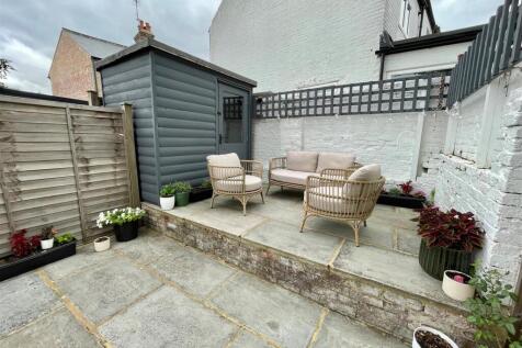 GardenPatio.jpg