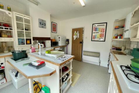 Kitchen.jpg