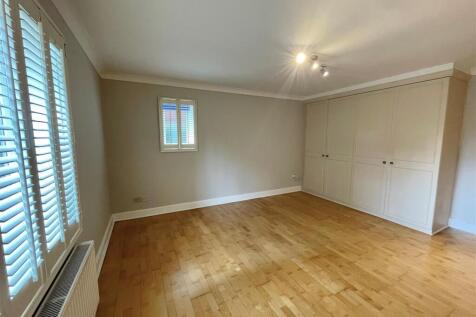 MasterBedroom.jpg