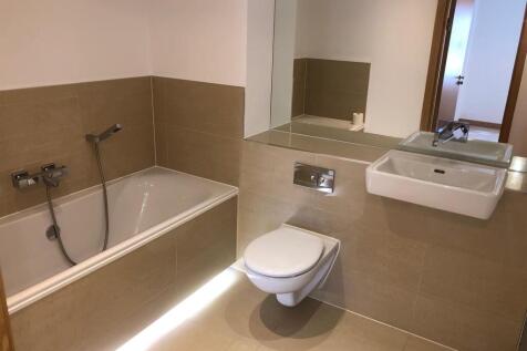Bathroom.jpg