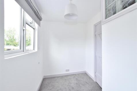 2nd bedroom.jpg