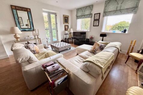 living room.jpg