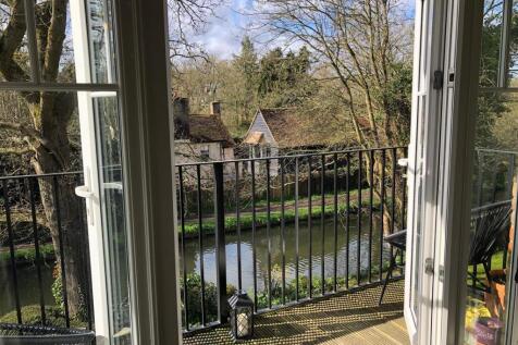 BalconyCanalView.jpeg