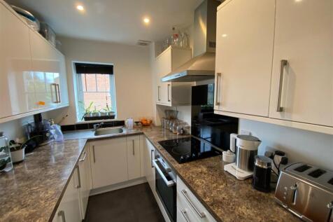Kitchen - Copy.jpg