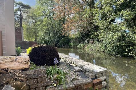 canal view.jpg