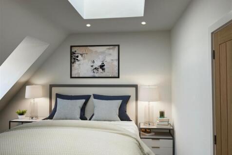 hollow oak bed 3 new (4).jpg