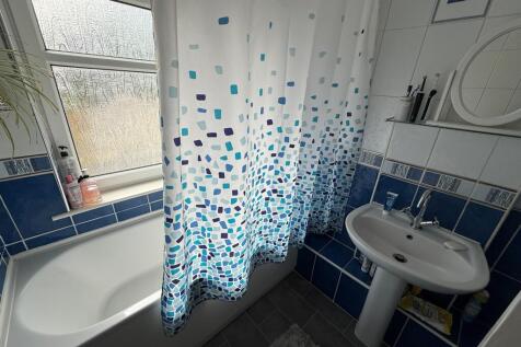 batjroom