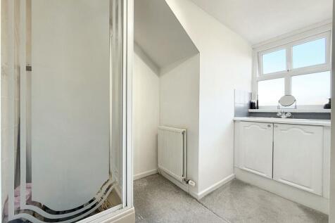 En Suite Shower