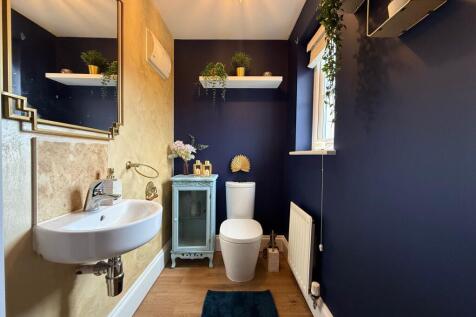 Downstairs WC