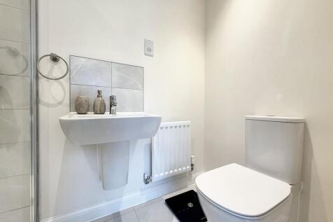 Master En-Suite