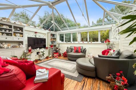 Summer Room