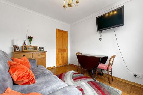 Bedroom 2/Sitting Room