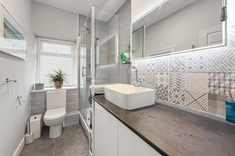 Ground Floor Shower Room