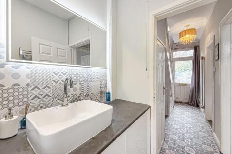 Ground Floor Shower Room