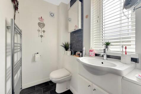 Master En-Suite