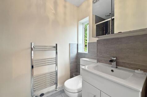 Master En-Suite