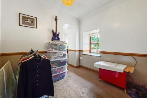 Bedroom &amp; Study