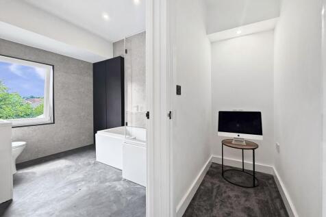 Office Snug/Landing