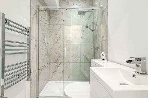 1st Floor Shower Room