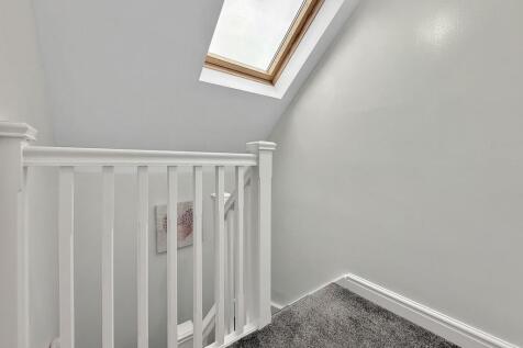 2nd Floor Landing