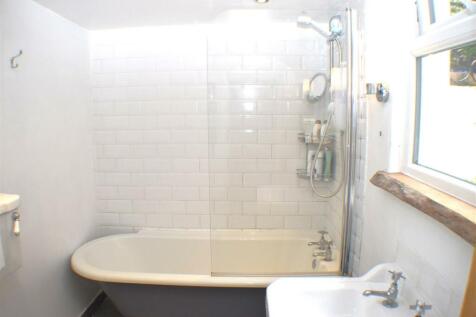 BATHROOM: