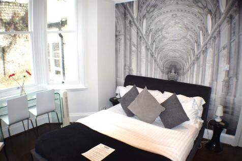 ROOM 2: