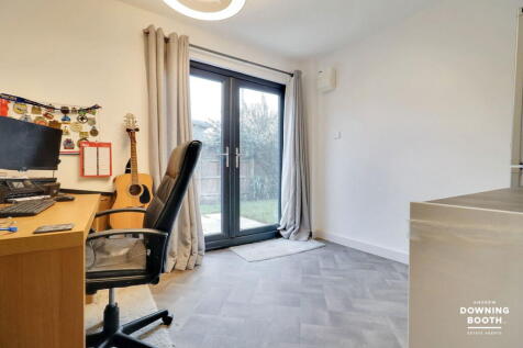 Property Image 25
