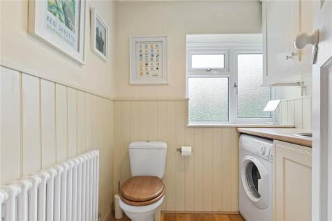 Utility Room/Wc