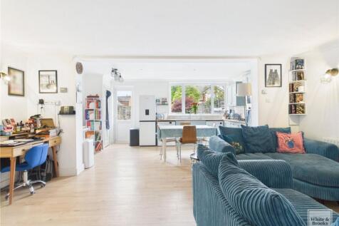 Kitchen/Living Room
