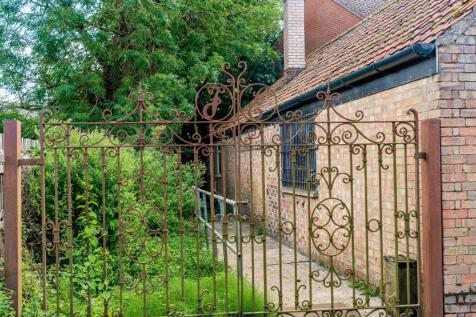 Property Image 29