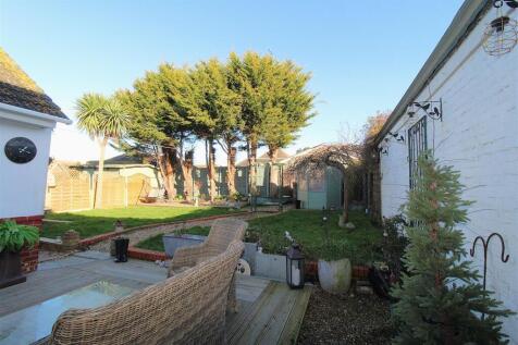 Garden 2.JPG