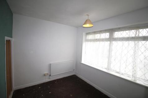 Bedroom 3.JPG