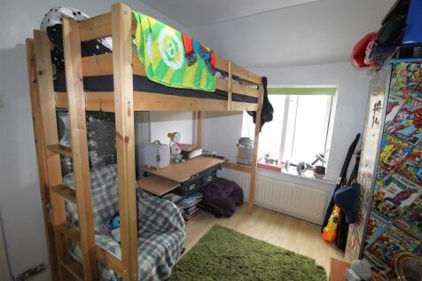 bed 2.JPG