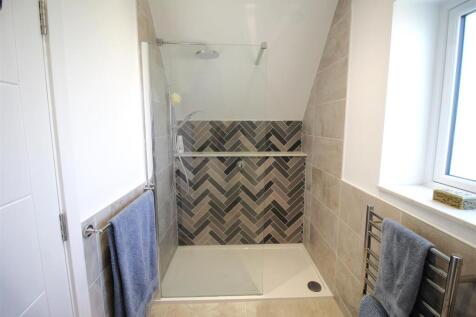 Master Bedroom Ensuite