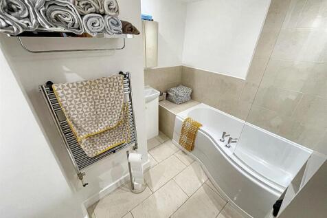 d391757c-3d60-4d4e-b236-dd371beb99e5.jpg