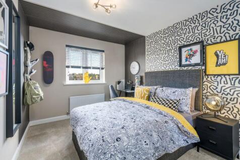 Bedroom in 4 bedroom home