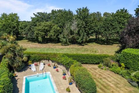 Property Image 12