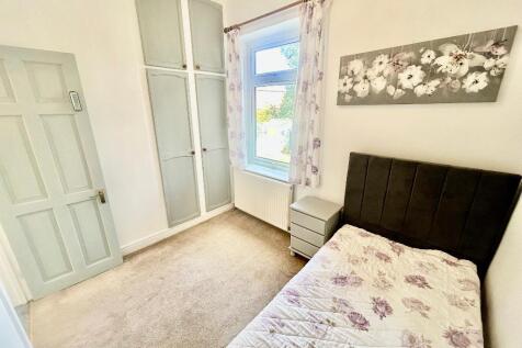 Rear Bedroom