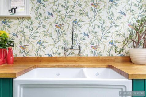 Butler Style Sink