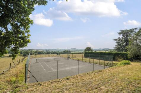 Tennis court