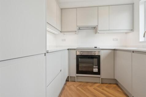 4 Landseer Close SW19 2UT kitchen.jpg
