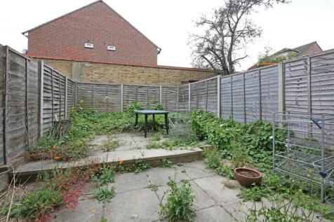 27 Hoyle Road external 2.jpg