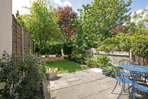 17 Dewey Street SW17 external 2.jpg