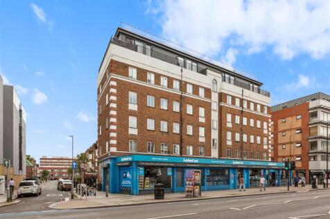 18 Marion Court, SW17 0RU-7.jpg