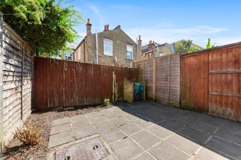 5 Sellincourt Road, SW17 9RX-9.jpg