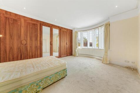 14 Streatham Common South SW16 3BT-9.jpg